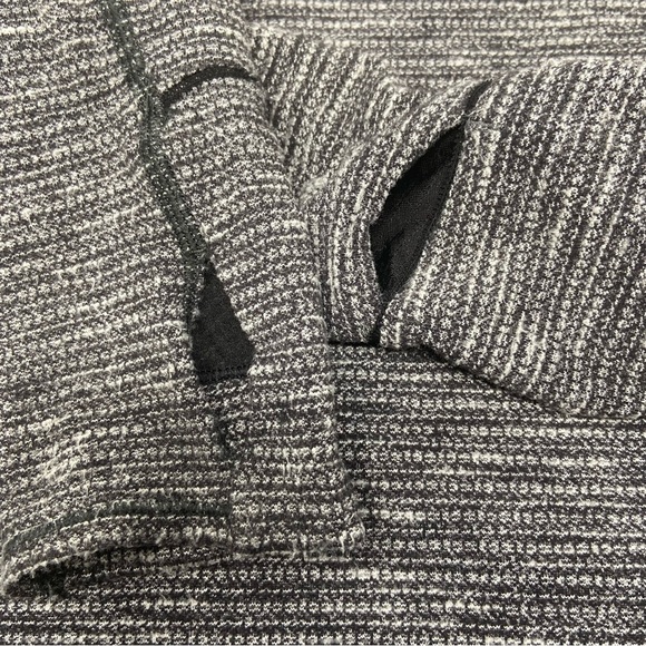 Lululemon Think Fast Long Sleeve Top Coco Pique Black/Black Fitted Running Sz 8 - Picture 10 of 12